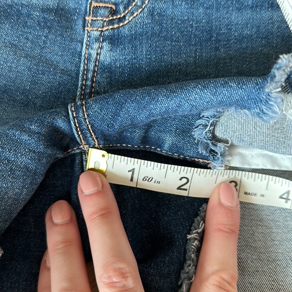 American Eagle Curvy Hi-Rise Shortie - Picture 8 of 9